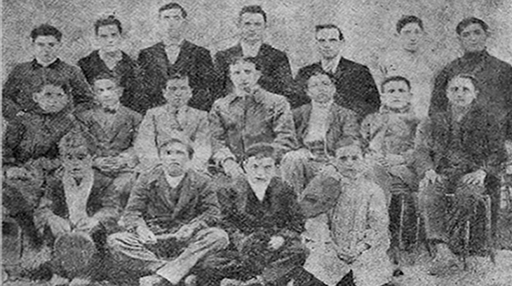 Requeté del Patronato Obrero Tradicionalista de Barcelona (Fotografía: Vademecun del jaimista enero 1913, Fondo: Familia Pérez- Roldán)